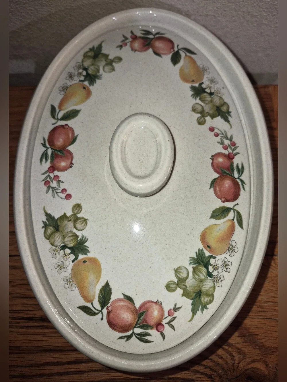 Vintage Wedgwood Quince Casserole Dish, Excellent Condition